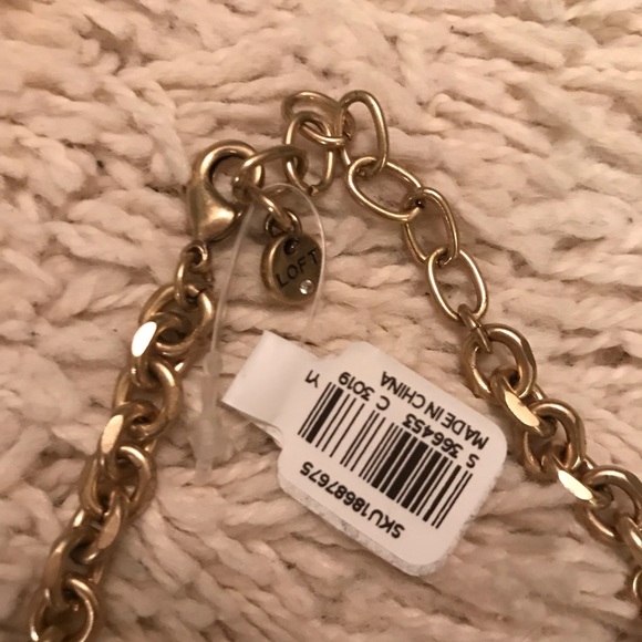 NWT Ann Taylor Loft Statement Necklace - Picture 5 of 6